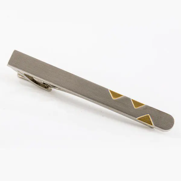 Mel Men’s two-tone stainless steel tie bar; three gold-plated triangle design with a mix of brushed and polished finishes; luxury designer-style accessory.