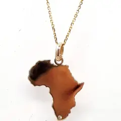 Ivedi Yellow Gold Africa Pendant On Curb Chain