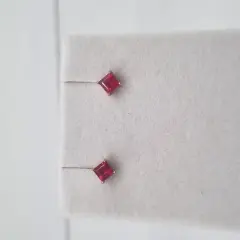 Felixa Yellow Gold Ruby Earrings