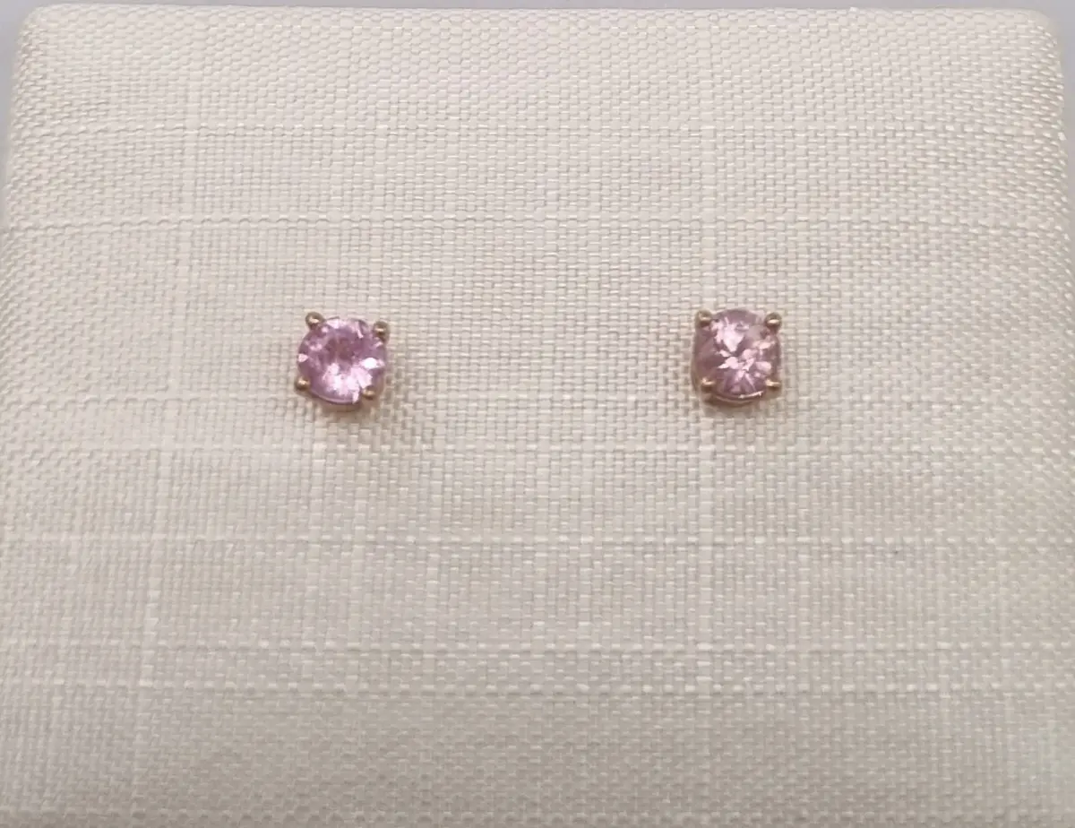 Fusia - Yellow Gold Pink Sapphire - Earrings
