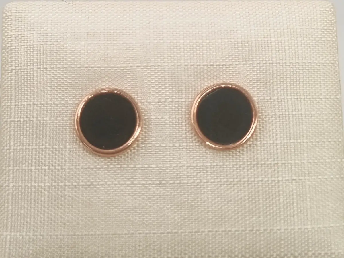 Freyta Rosegold Onyx Studs