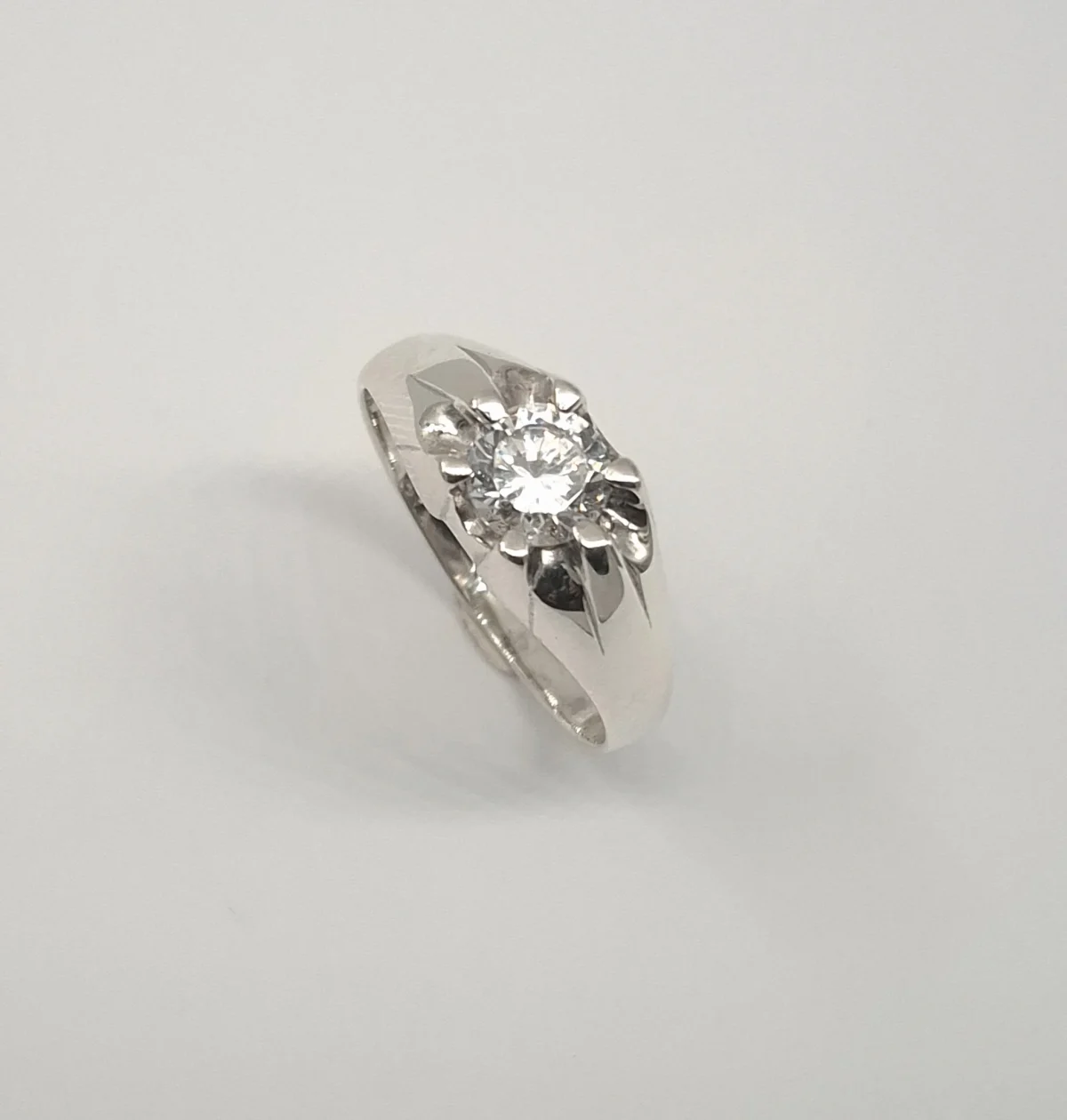 Custom Engagement Rings