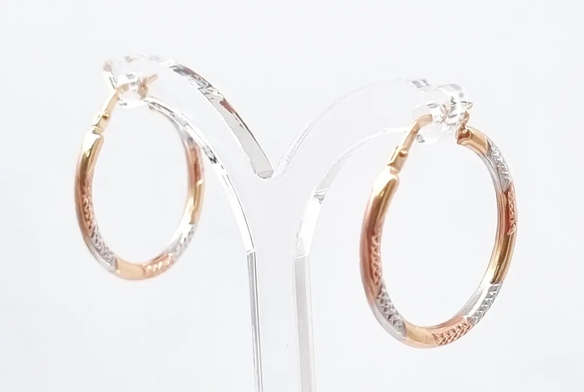 9ct. 3 Colour gold hoop earrings, hollow for light weight.
