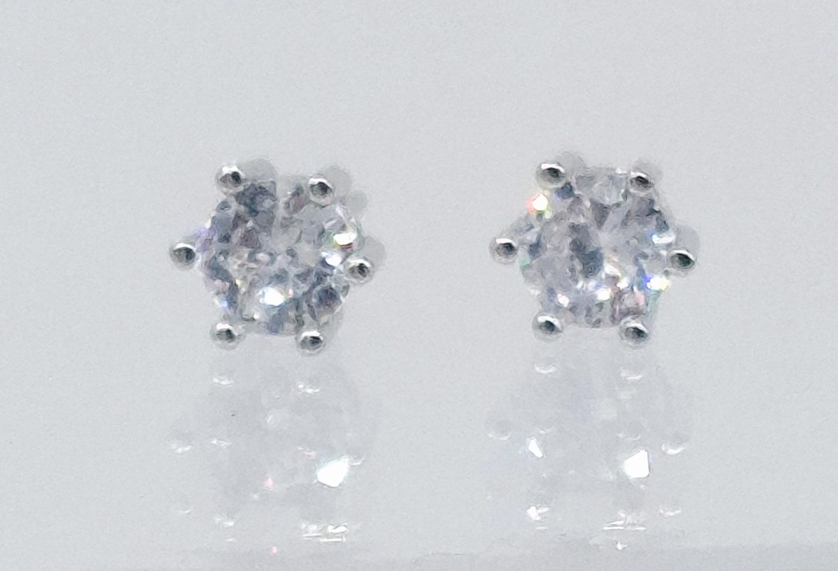 Sterling Silver 5mm Cubic Zirconia 6 claw studs