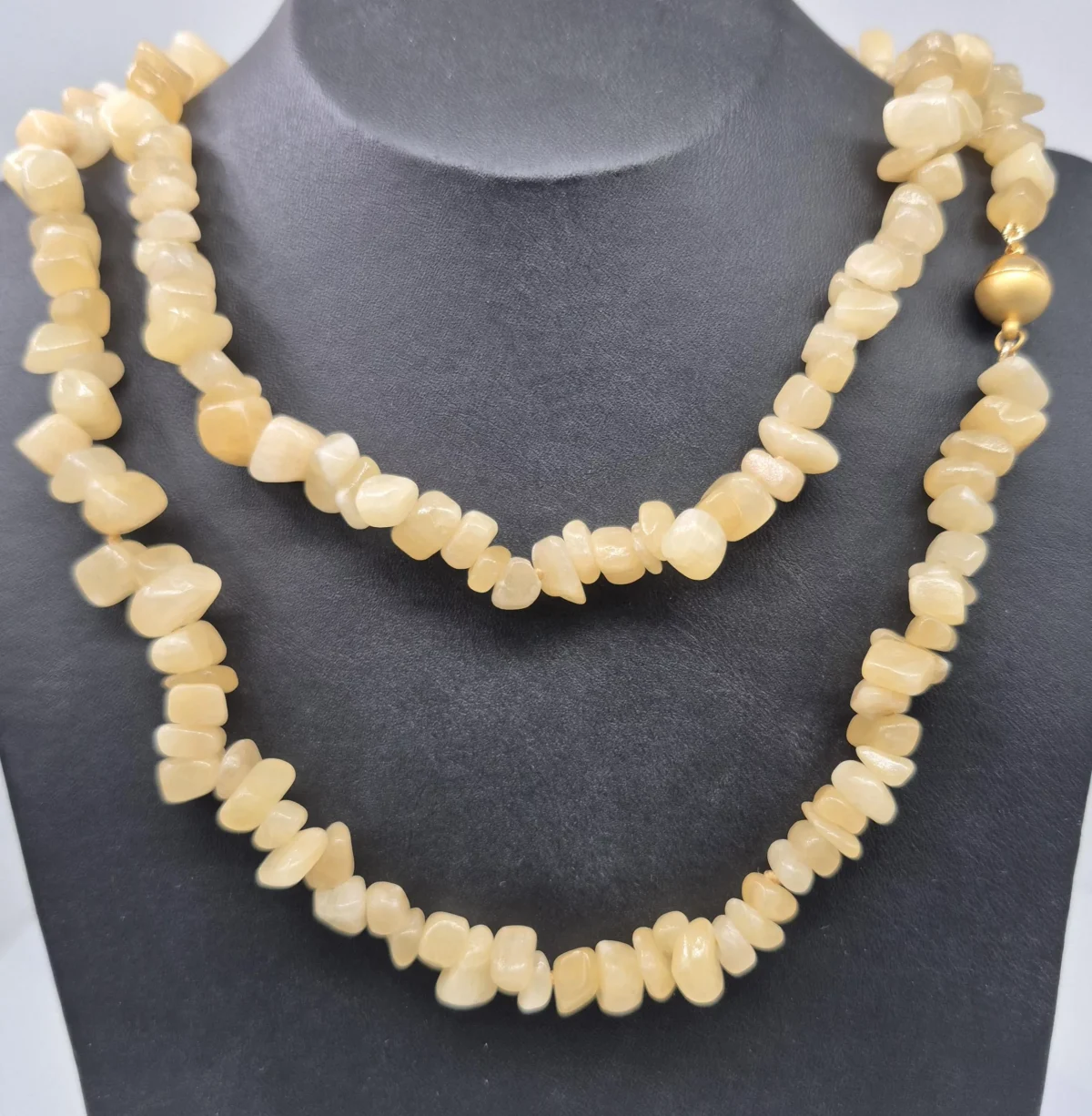 Hanya - Quartz Gemstone - Necklace