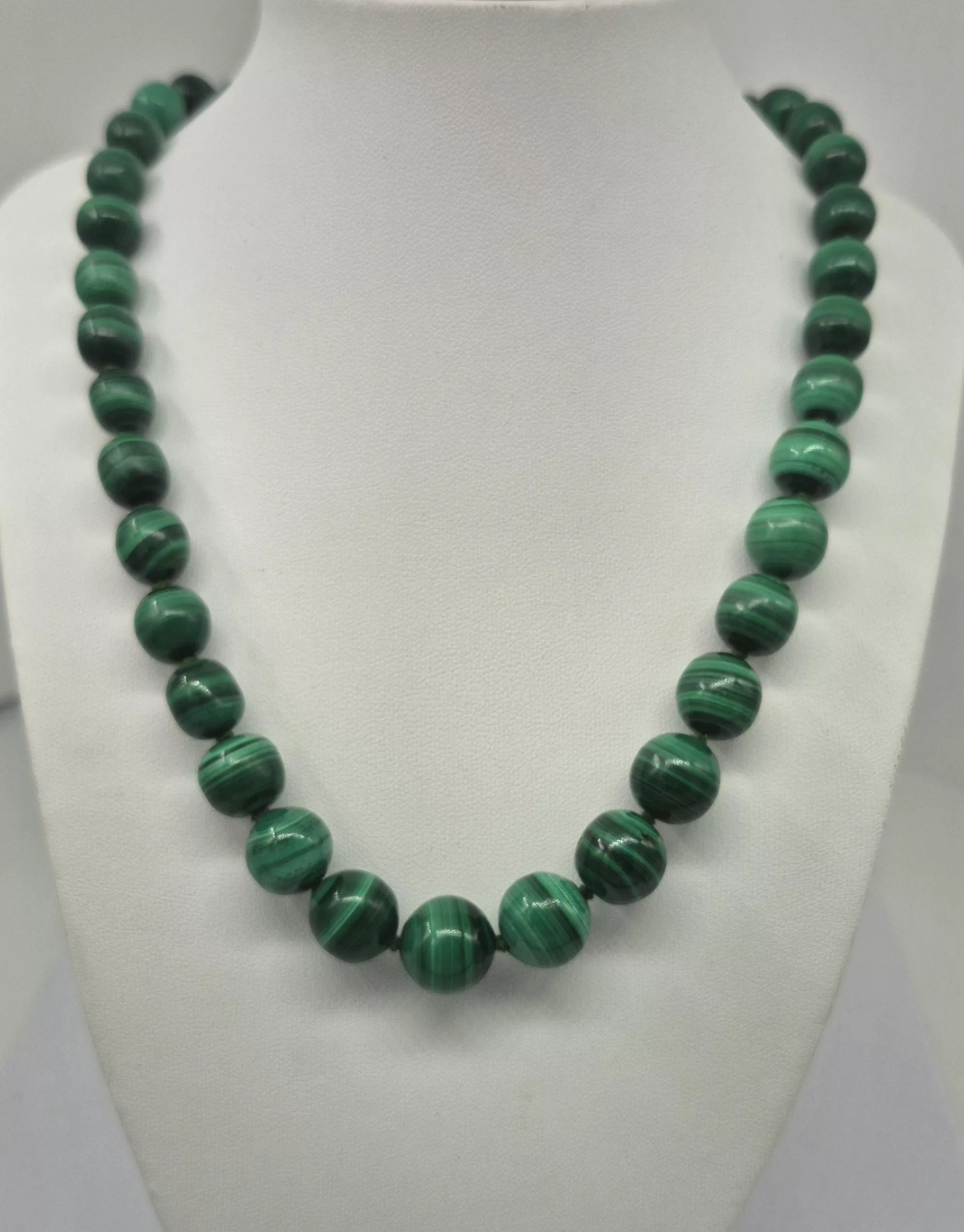 Malachite crystal necklace from Jewellery Connection
