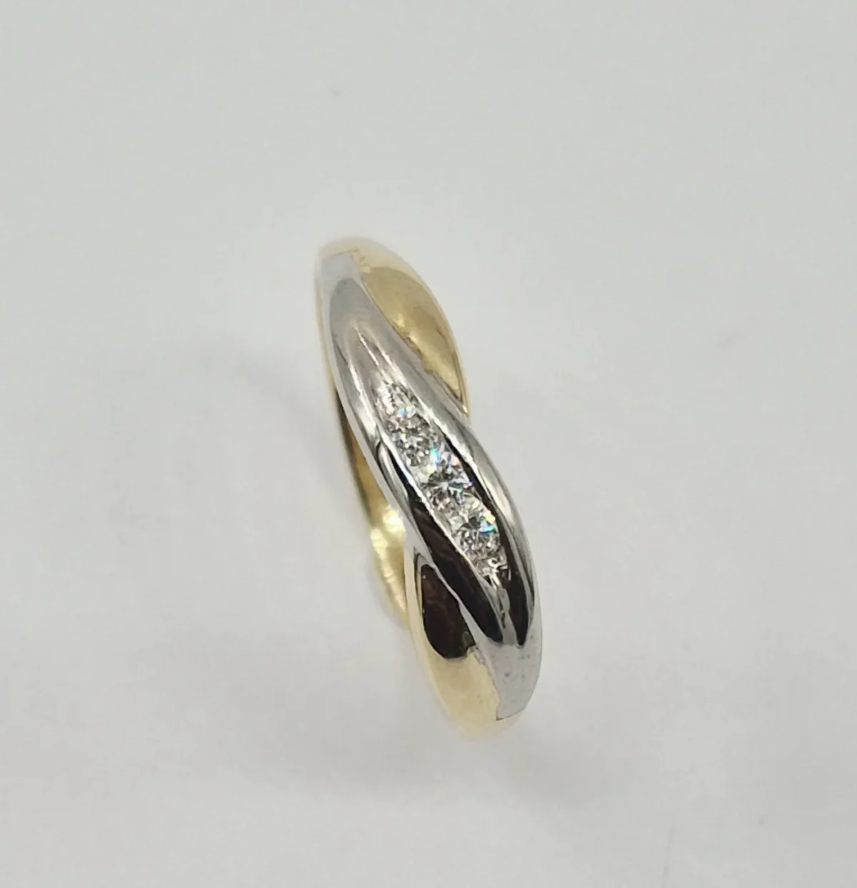20251009_130113Calda Calca - Yellow Gold Diamond - Ring