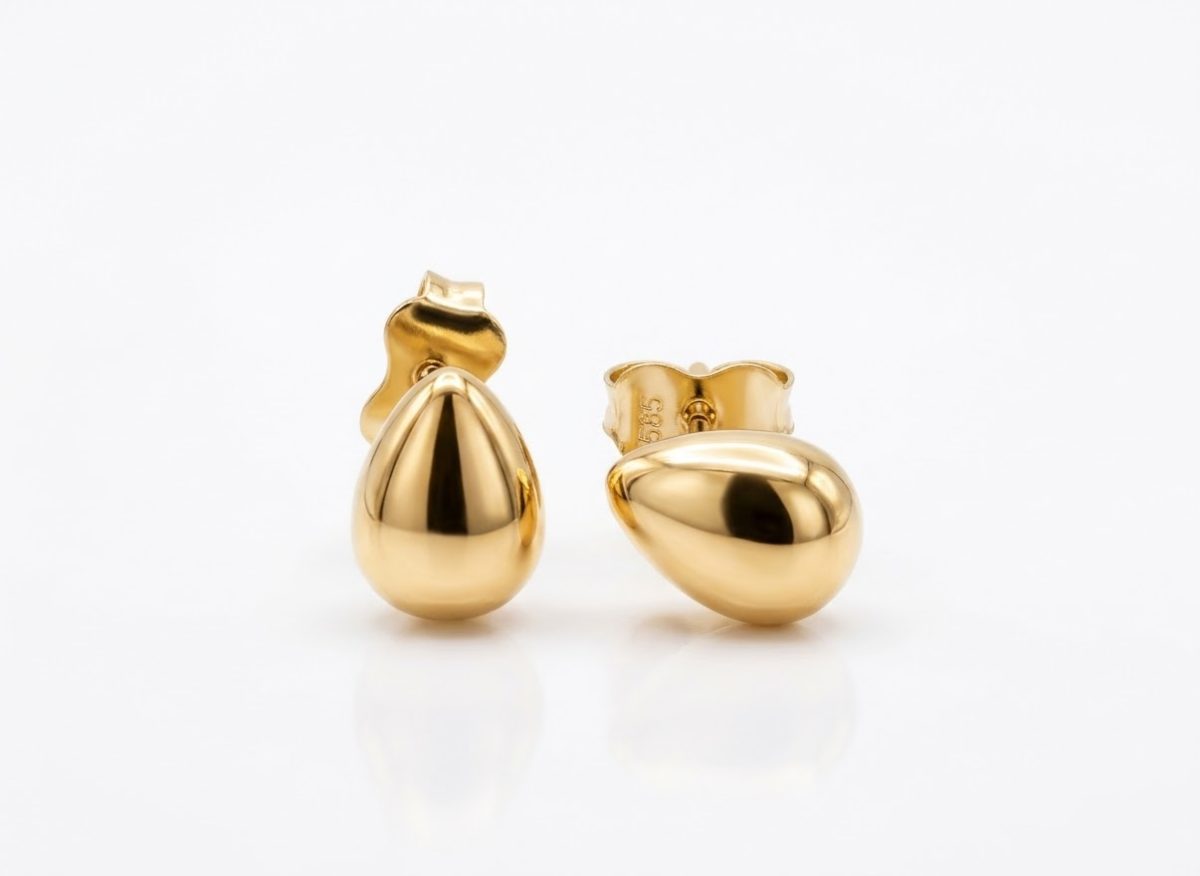 1792663436396 Pair of 9ct yellow gold stud earrings, featuring a teardrop/egg shape high polished finish.